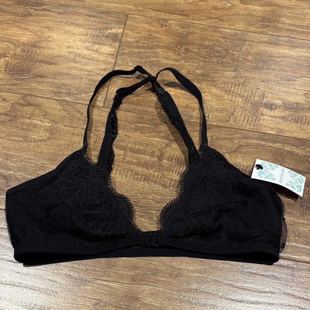 Black lace and mesh Chiavari bralette NWT size small